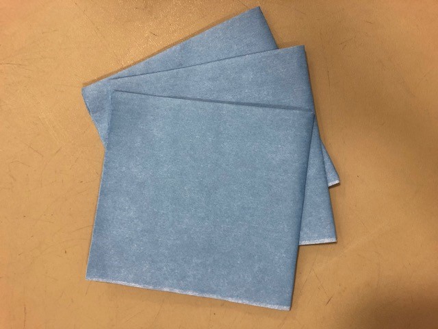 Blue Spunlace Quarterfold Wiper